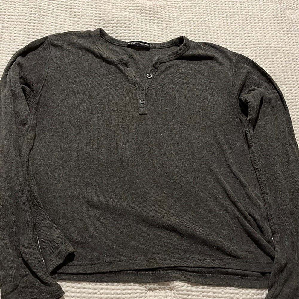 Brandy Melville grey shirt